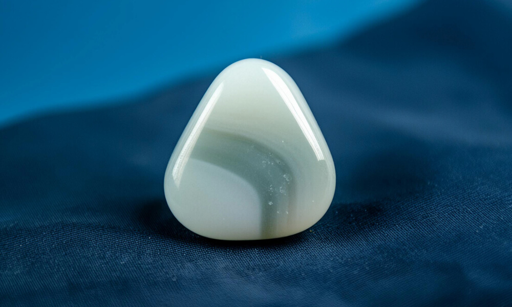 Is White Agate Valuable