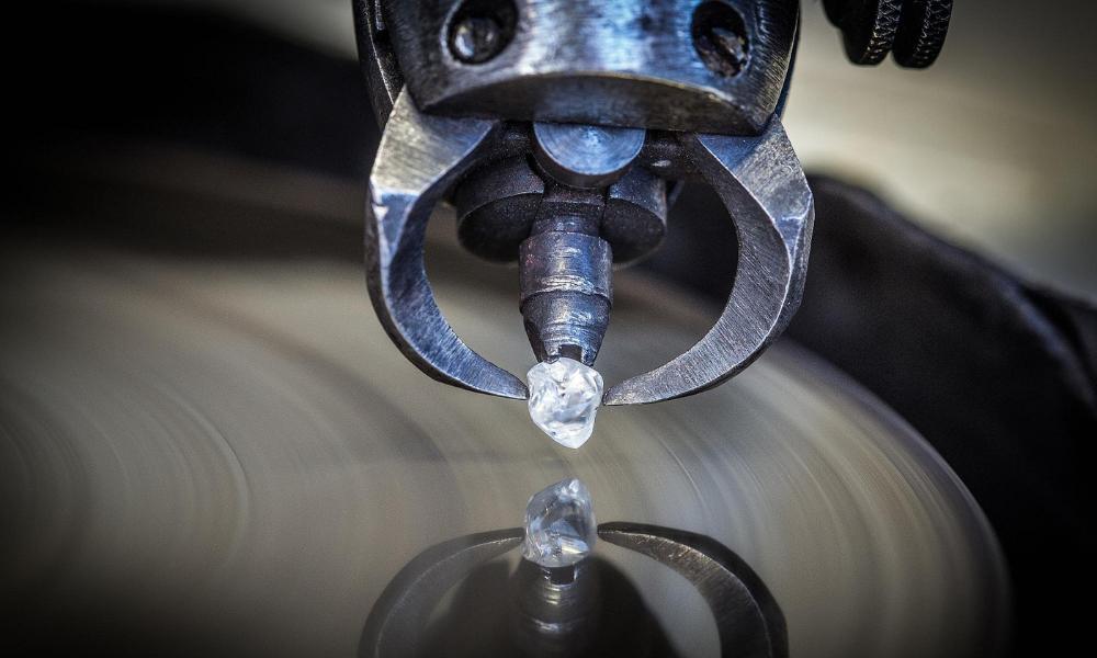 The Cutting Process of the worlds biggest diamond